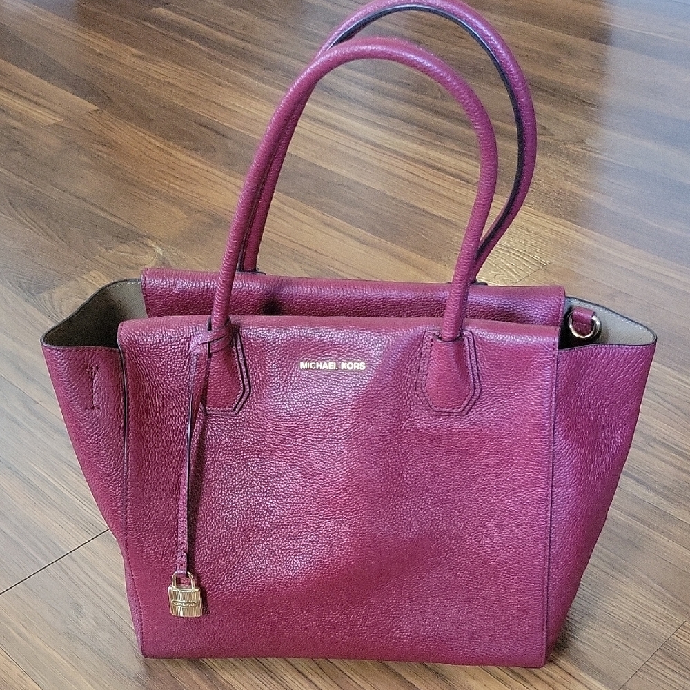 Michael Kors Leather Tote Bag